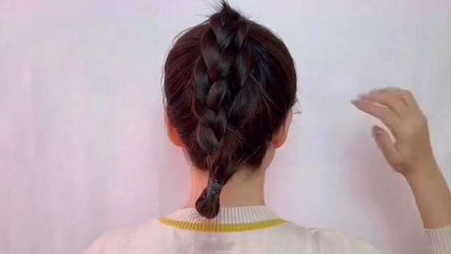 出门换个不一样的马尾辫,扎完整个人的气质都不一样