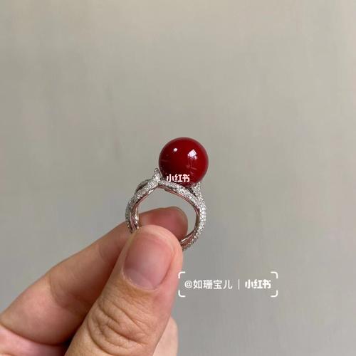日本阿卡珊瑚圆珠戒指 18k满钻镶嵌_戒指_日本_珊瑚_珠宝_珠宝级红