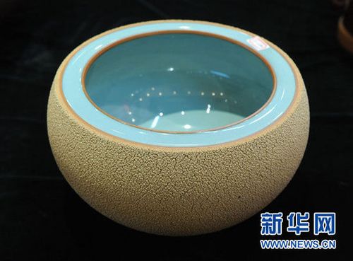 宋代钧瓷艺术重现大师作品联展举行组图二