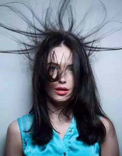 头发炸毛怎么办