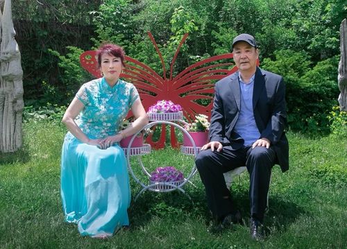 在这个世界上,最亲的人不是父母,不是子女,而是老伴