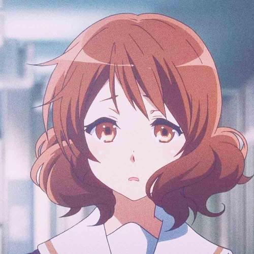 黄前久美子头像
