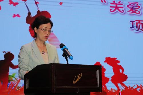 达州市妇联党组书记,主席汪涛宣布项目正式启动