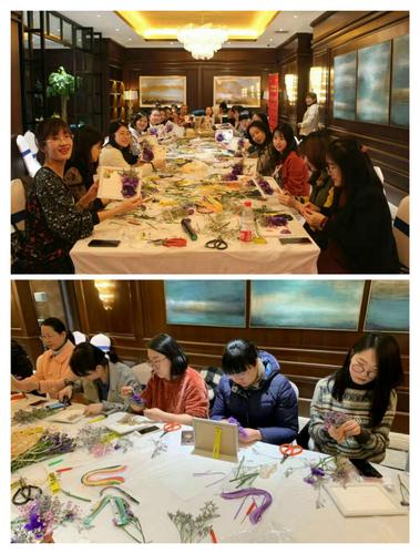 威海开发区支行开展迎三八干花diy活动