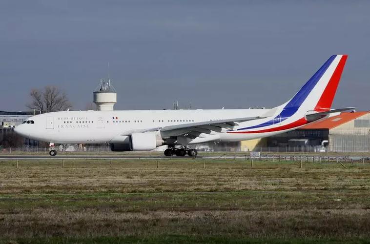 法国总统专机a330-200 f-rarf
