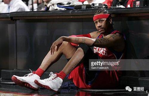 就算全联盟后卫都留着地垄沟,他们也不会是我的艾弗森!