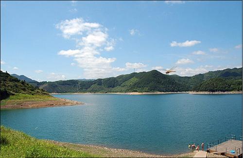 新昌沃洲湖景区