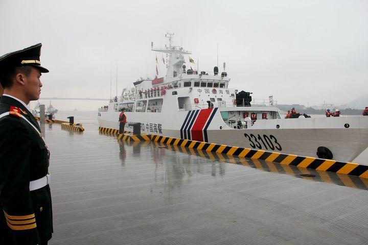 帅气!浙江海警最先进执法船在宁波入列