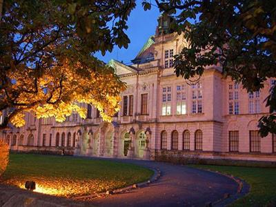 英国威尔士大学怎么样?(英国留学)