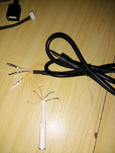 oppo r5转接母头怎么接线 三心耳机