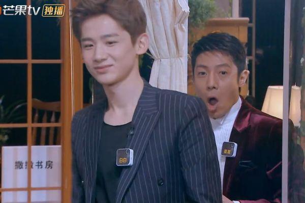 撒贝宁白敬亭同解密码锁,小白再现高智商,专注破案屏蔽鬼鬼的话