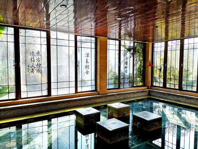 小松源温泉位于连云港东海县温泉镇,归福如东海温泉大