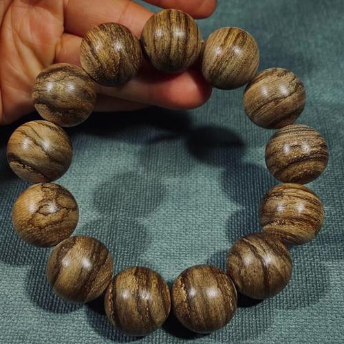 达拉干沉香味道特点 达拉干图片鉴别 - 沉香味道 第7张