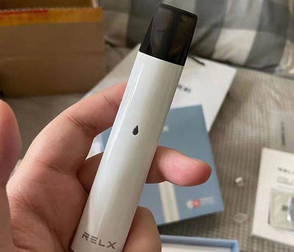 relx悦刻一代二代三代四代五代哪个好?有什么区别?