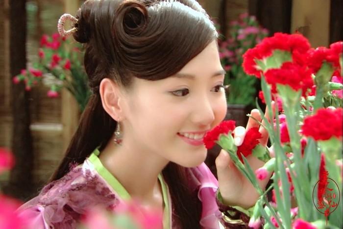 毛晓彤——南宫翎