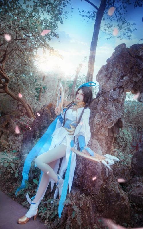 cos欣赏:王者荣耀 虞姬云霓雀翎