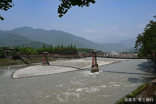 都江堰铁索桥