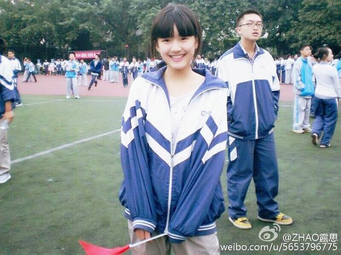 中学时期的照片被传贴吧(就是以下这个系列,那时候还在西南交大附中