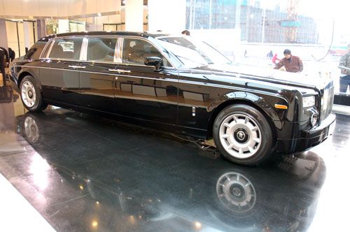 价值1888万北京房产开发商买走天价劳斯莱斯