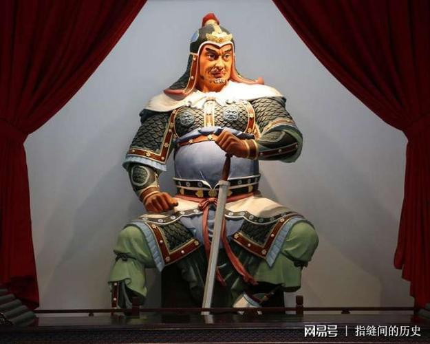 抗金名将牛皋塑像
