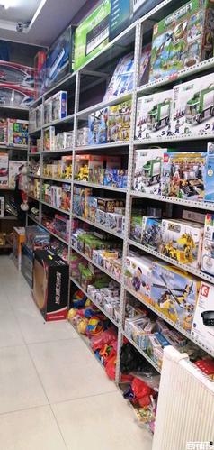 岱岳玩具店