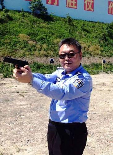 【新时代典型】蔡斌:板凳要坐十年冷,文章方无半句空