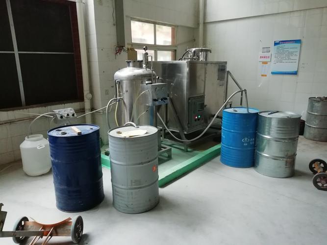 溶剂回收机,漆渣烘干减量处理设备,喷漆涂装循环废水处理,印刷废水