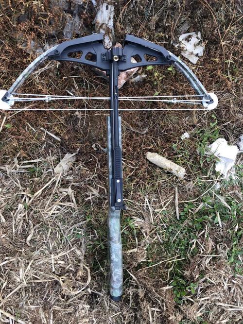 战斧狩猎弓弩,射程300米 可射钢珠 箭头.