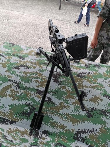 驻港部队的武器装备展.(原创图片)