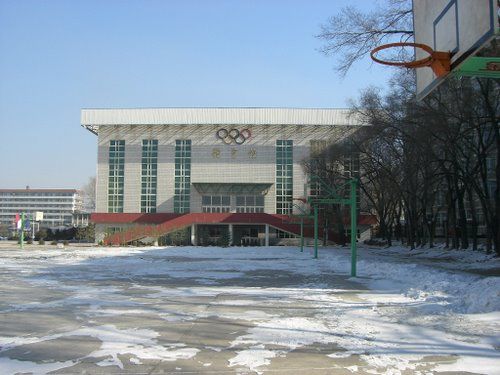  p>宁安市第一中学是一所具有光荣革命传统的学校. /p>