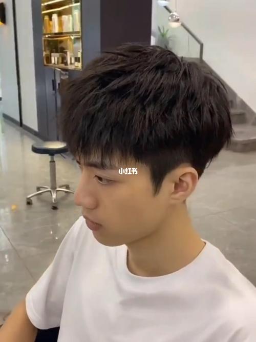 男士发型,年底最火男士烫发脱单必备发型_男士发型_发型_钢夹烫_锡纸