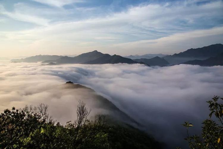 特别推荐 | 星空,云海,去看看最美的屋脊山
