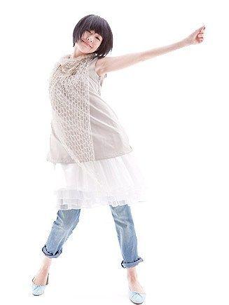 据悉已怀孕2个月,她在录台《康熙来了》时小腹微凸,母爱十足,面对台湾