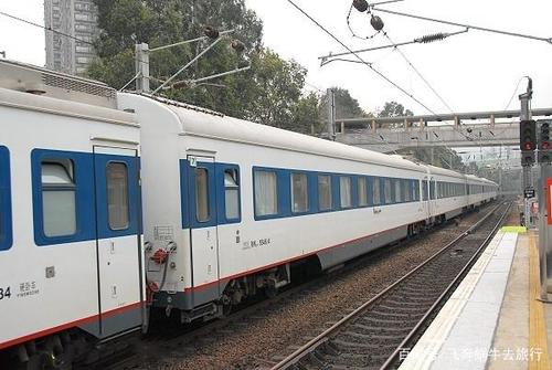 绿色火车不等于绿皮车,教你如何识别真假绿皮车