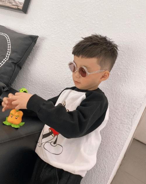 小男孩发型大搜罗,又帅又精神,喜欢请收藏