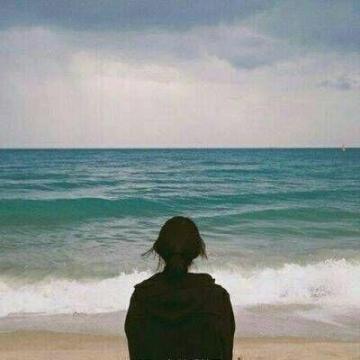 怦然心动的一对情侣头像 我不是太阳却甘愿给你所有温暖