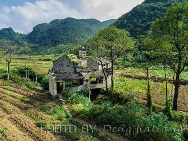 在宜章笆篱镇听古建筑诉说
