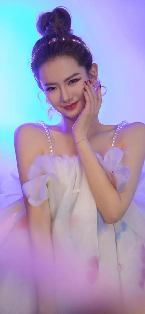 戚薇个人资料及图片漂亮明星戚薇高清壁纸