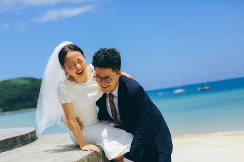 身高差30cm的情侣怎么拍婚纱照?