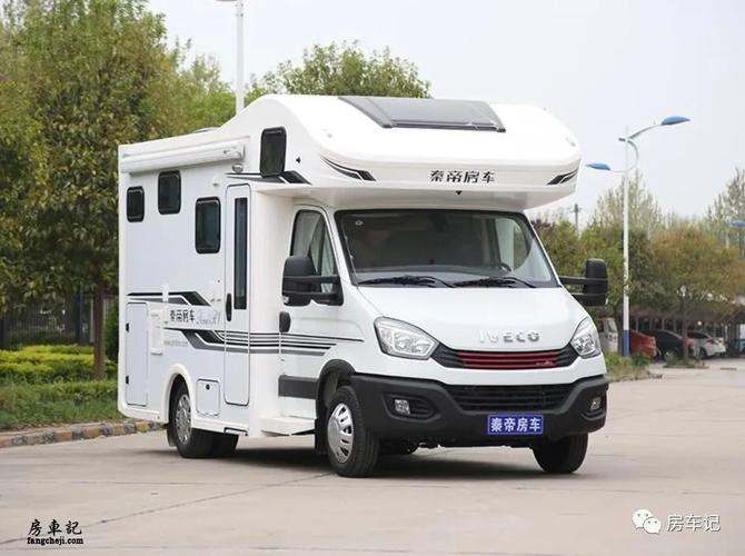 设计审美都高级!秦帝铜爵双拓展房车!