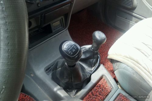 庆铃 五十铃皮卡 2009款 2.8t 手动 基本型厢车四驱 柴油