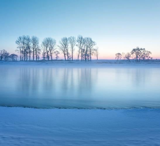《深圳金典相机行-租赁数码相机》——冰天雪地