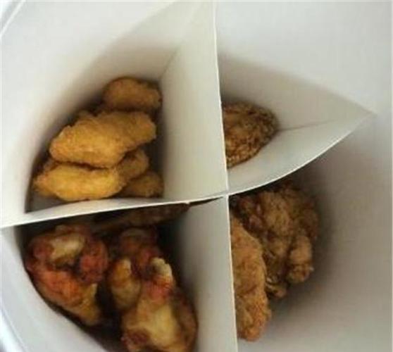 肯德基全家桶总有一张白纸为了吸油内部员工障眼法罢了