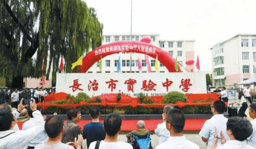 长治市实验中学迁入后,将一栋栋不同功能的教学楼进行了改造,其中进度