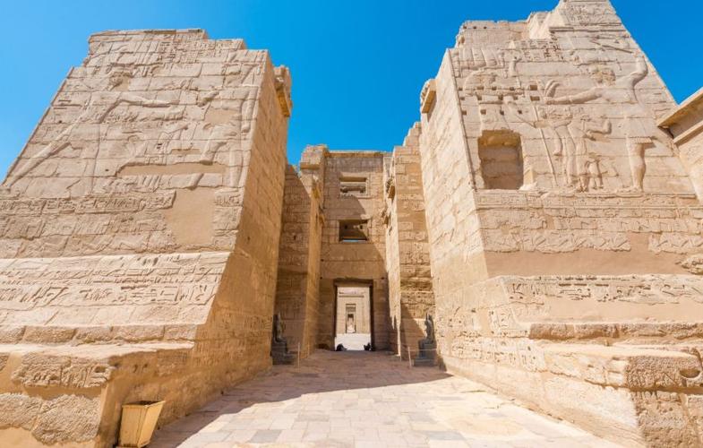 它是法老统治时期的最后一座大型建筑工程,也是埃及最后一段富饶时期