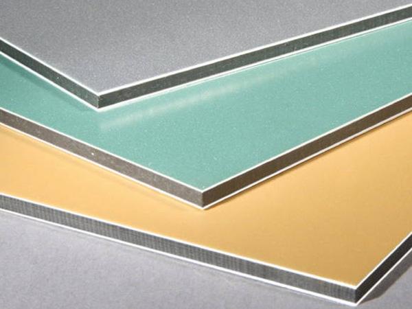  p>氟碳涂层板是使用氟碳树脂(pvf,pvdf,feve等)的 a target="_blank"
