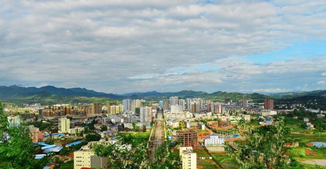 重庆开州区和四川开江县,它俩的名字都有和一条河有关