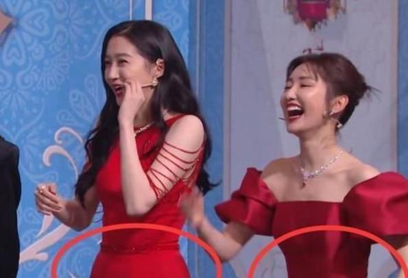 同样穿红色束腰裙,关晓彤和毛晓彤有什么差别呢