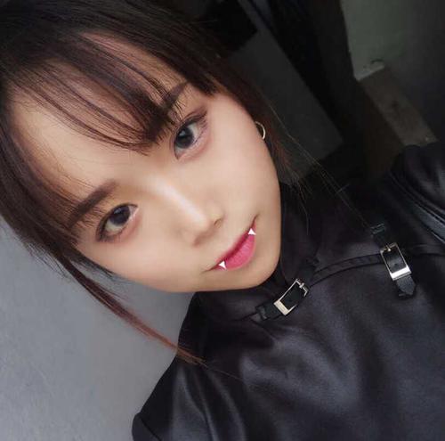 小姐姐能不能爆一爆十几岁时的照片,女大真的会十八变