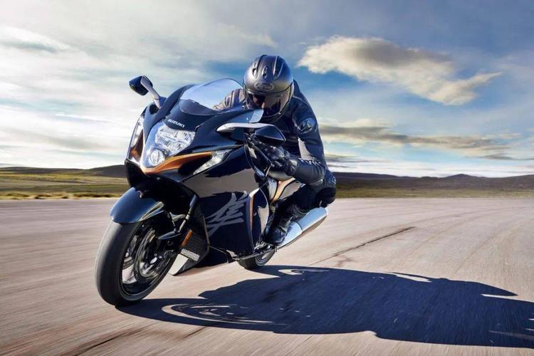2021suzuki gsx1300r hayabusa 隼美照